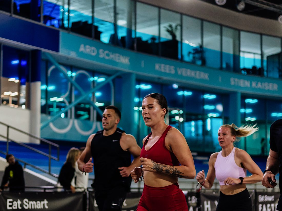 Dani Bektas, mede-oprichter van Momentom, tijdens haar Hyrox race